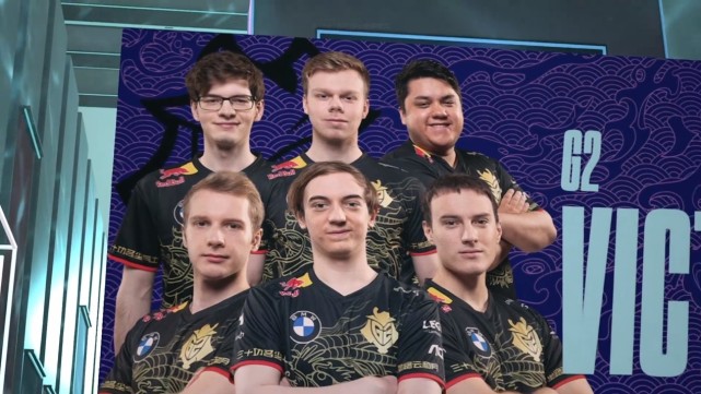 他需要在面 他需要在面