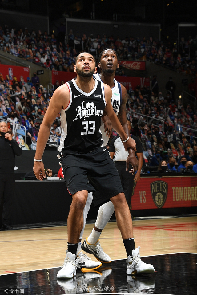 职业生涯初 职业生涯初